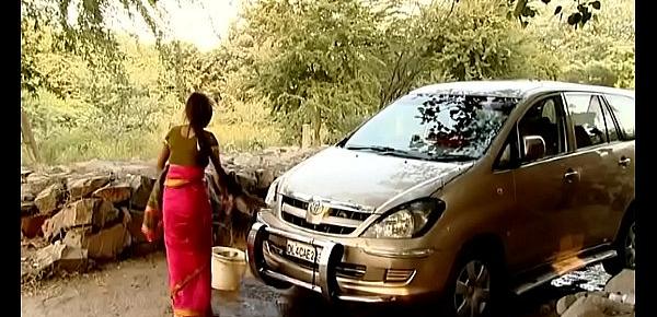  ---Indian Village Bhabhi Washing Car..{UNCUT EXCLUSIVE SCENE} ...MUST WATCH